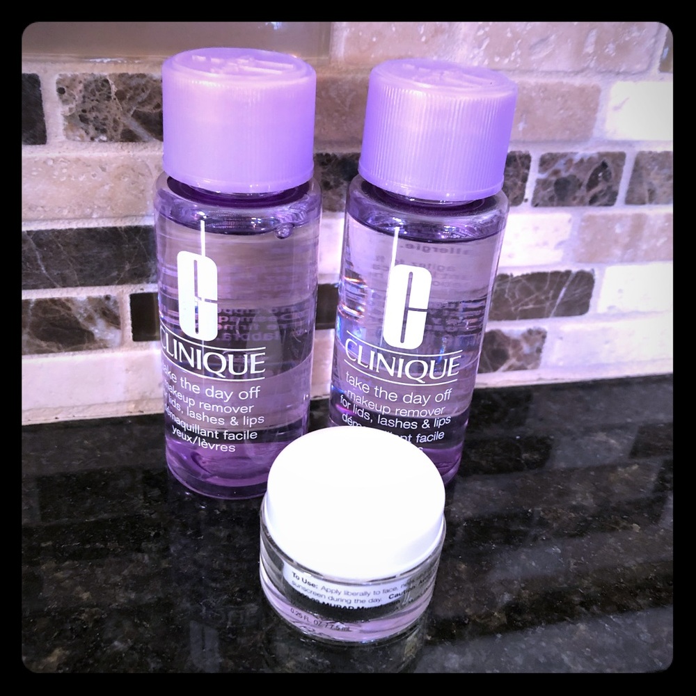 2 Clinique Makeup Remover + 1 Murad Moisturizer